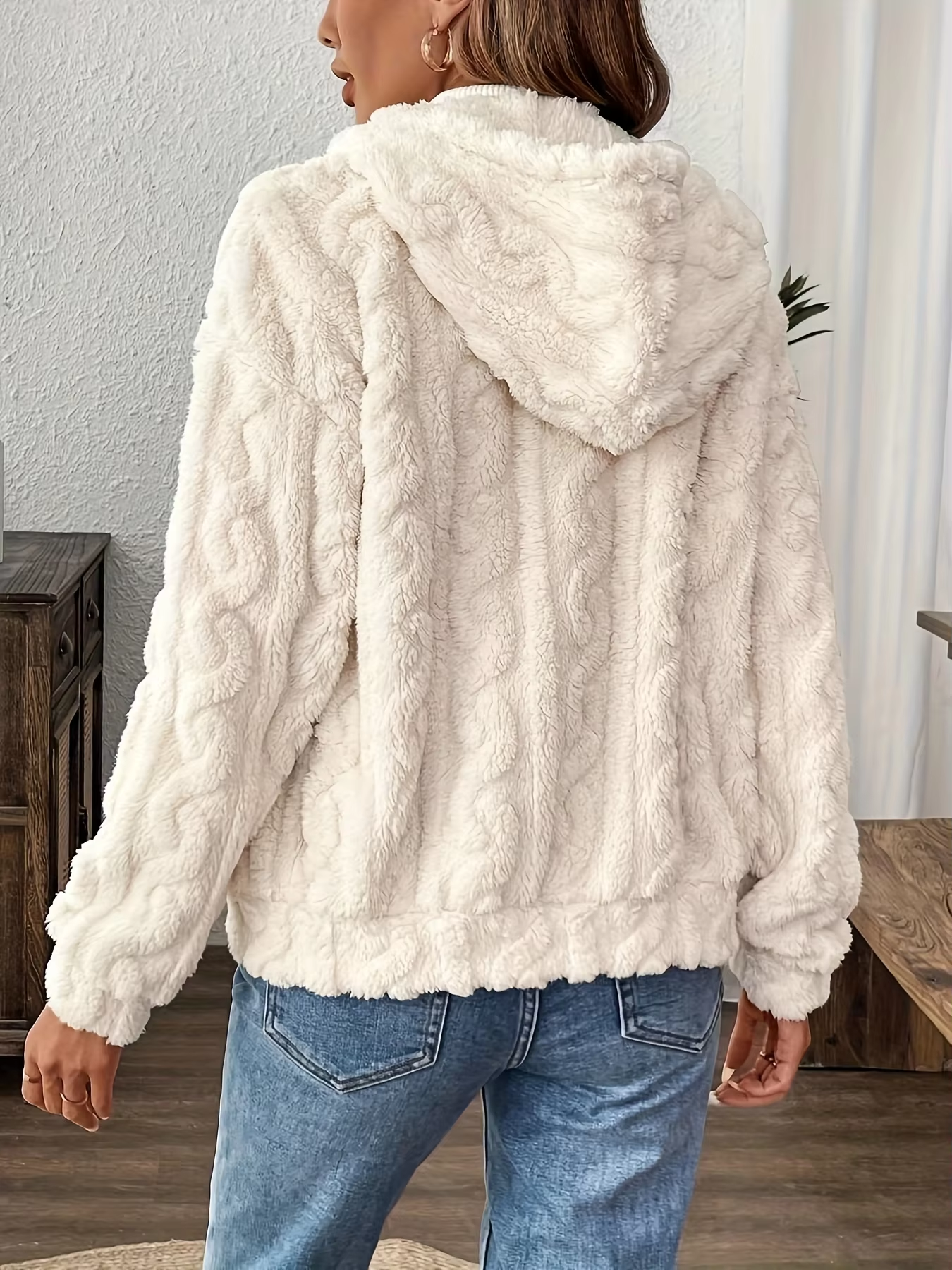 Giacca elegante con cappuccio